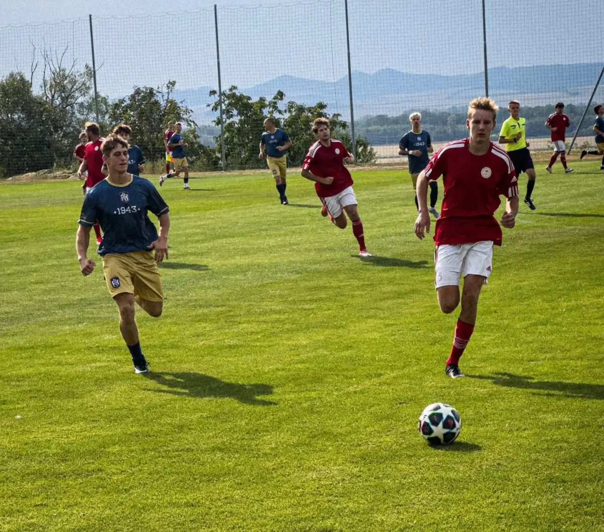 Přestřelku v Mistřicích ovládli domácí fotbalisté