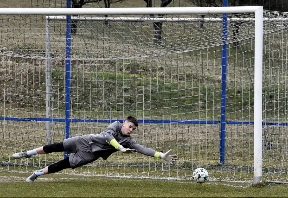 Slovácký deník: Březová bez šesti hráčů z podzimu podlehla Slovácku C. Domácí vychytal rodák
