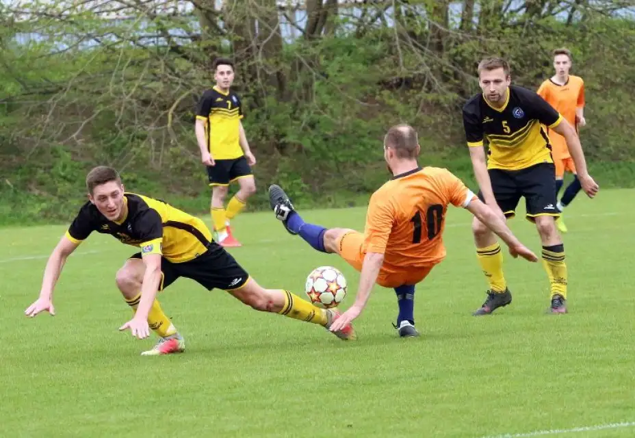 Z Ostrožské Lhoty odjíždíme bez bodů