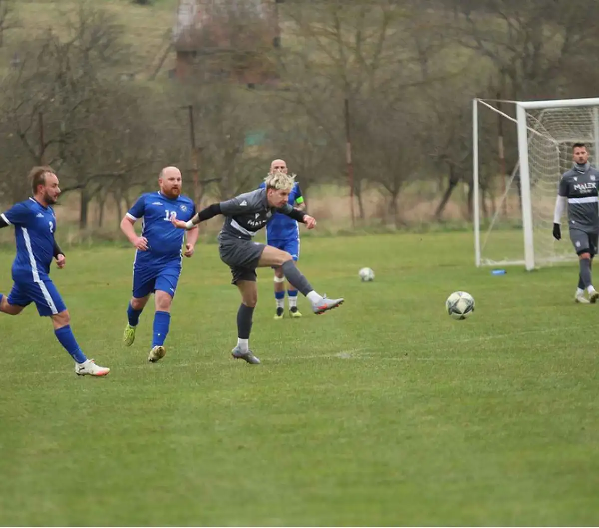 Z Ostrožské Lhoty vezeme bod